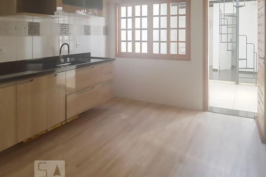 Cozinha  de casa à venda com 2 quartos, 110m² em Vila Olímpia, São Paulo
