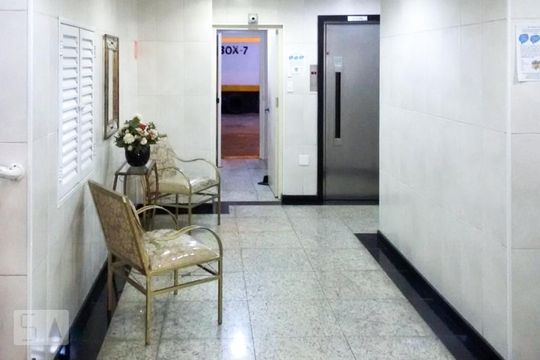Hall de Entrada de kitnet/studio para alugar com 1 quarto, 30m² em Bela Vista, São Paulo
