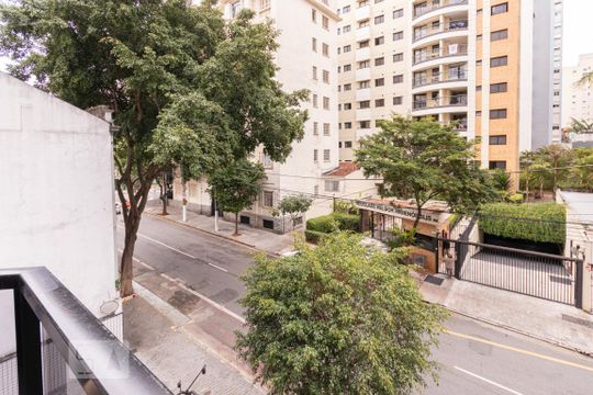 Vista da sala de apartamento à venda com 2 quartos, 80m² em Higienópolis, São Paulo