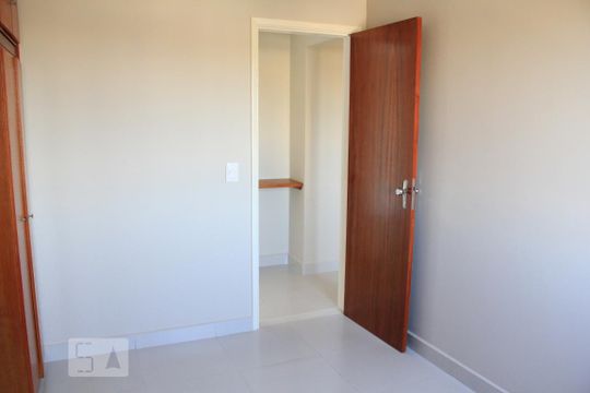 Quarto 1 de apartamento para alugar com 3 quartos, 101m² em Vila Helena, Jundiaí