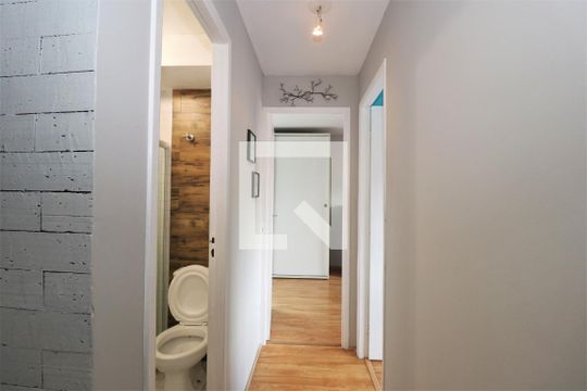 Corredor de apartamento à venda com 2 quartos, 69m² em Jardim das Laranjeiras, São Paulo