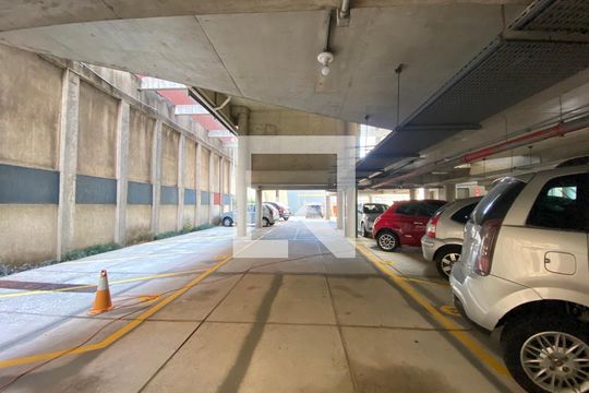 Garagem de apartamento à venda com 2 quartos, 69m² em Jardim das Laranjeiras, São Paulo