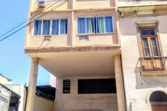Fachada de kitnet/studio para alugar com 1 quarto, 35m² em Centro, Rio de Janeiro