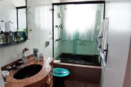 Banheiro de casa para alugar com 3 quartos, 250m² em Parque Mandaqui, São Paulo