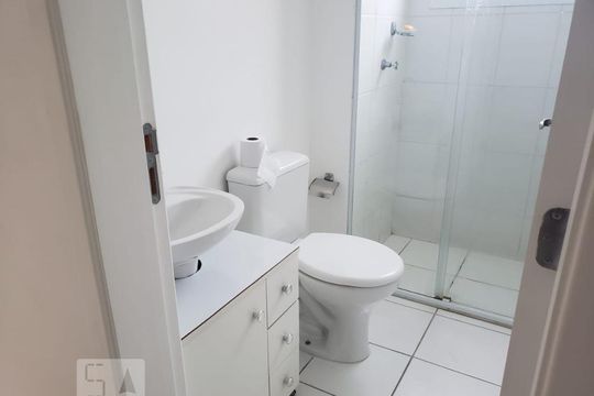 Banheiro de apartamento à venda com 2 quartos, 49m² em Parque Cidade Jardim Ii, Jundiaí