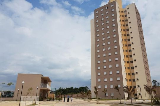 Fachada do bloco de apartamento à venda com 2 quartos, 49m² em Parque Cidade Jardim Ii, Jundiaí