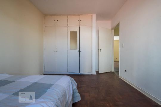 Quarto 2 de casa para alugar com 4 quartos, 320m² em Jardim Marajoara, São Paulo