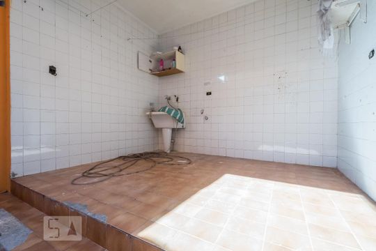 Área de Serviço de casa para alugar com 4 quartos, 320m² em Jardim Marajoara, São Paulo