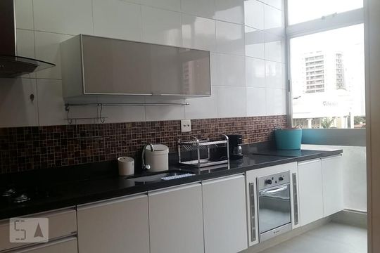 Apartamento à venda com 2 quartos, 98m² em Lourdes, Belo Horizonte
