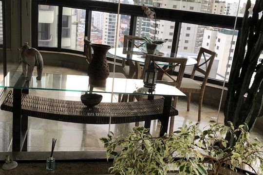 Sacada de apartamento à venda com 4 quartos, 254m² em Santana, São Paulo