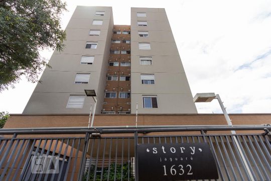Fachada de apartamento à venda com 2 quartos, 60m² em Jaguaré, São Paulo