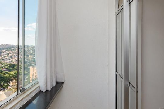 Varanda da Sala de apartamento à venda com 3 quartos, 90m² em Buritis, Belo Horizonte