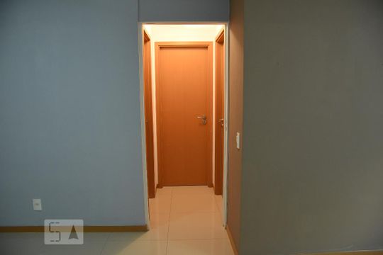 Corredor de apartamento à venda com 2 quartos, 76m² em Freguesia (jacarepaguá), Rio de Janeiro