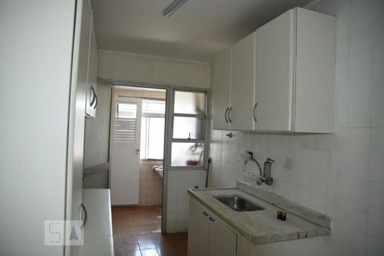 cozinha de apartamento para alugar com 2 quartos, 80m² em Vila Andrade, São Paulo