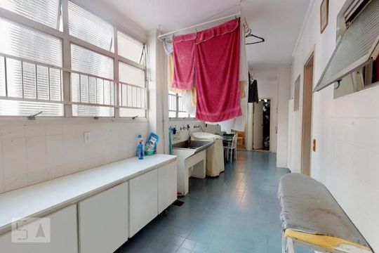 Área de Serviço de apartamento para alugar com 4 quartos, 250m² em Perdizes, São Paulo