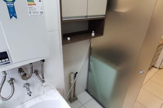 Area  de Serviço de apartamento à venda com 2 quartos, 60m² em Passo da Areia, Porto Alegre