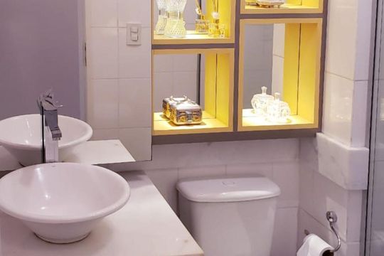 Banheiro de apartamento para alugar com 3 quartos, 67m² em Tristeza, Porto Alegre