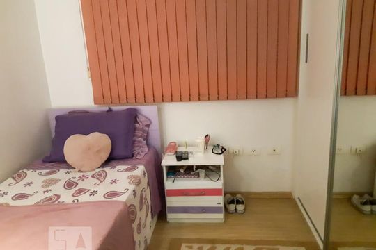 Quarto 2 de casa à venda com 4 quartos, 170m² em Centro, Osasco