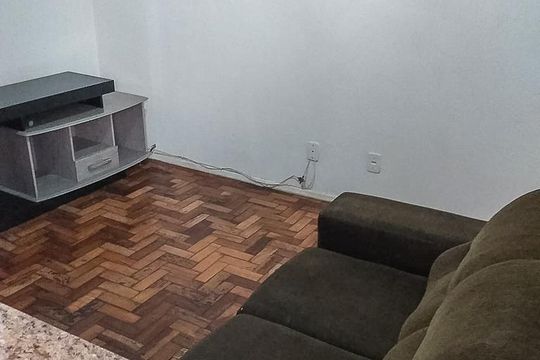 Sala de apartamento à venda com 1 quarto, 35m² em Passo da Areia, Porto Alegre