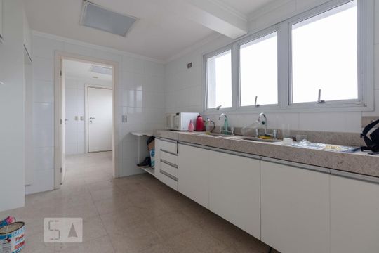 Cozinha de apartamento à venda com 4 quartos, 264m² em Planalto Paulista, São Paulo