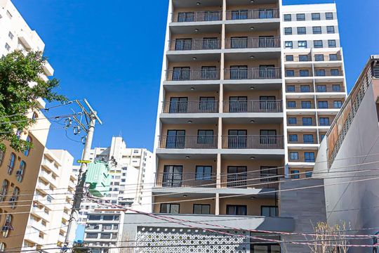 Fachada de kitnet/studio para alugar com 1 quarto, 28m² em Liberdade, São Paulo