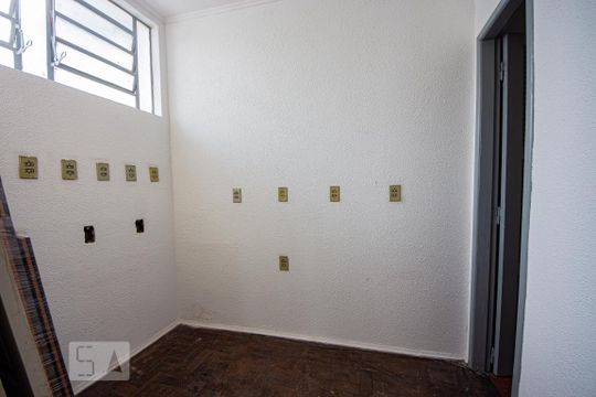 Quarto de Serviço de casa para alugar com 4 quartos, 150m² em Auxiliadora, Porto Alegre