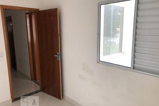 Quarto de kitnet/studio à venda com 1 quarto, 35m² em Jardim Maringá, São Paulo