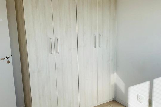 Quarto de apartamento à venda com 1 quarto, 41m² em Vila Campesina, Osasco