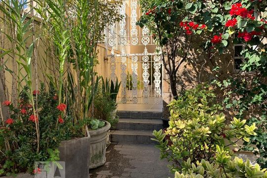Quintal de casa à venda com 4 quartos, 229m² em Vila Ipojuca, São Paulo