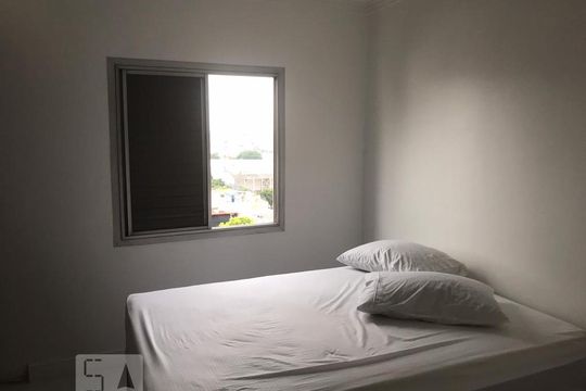 Quarto 1 de apartamento para alugar com 2 quartos, 62m² em Santa Paula, São Caetano do Sul