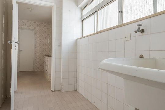 Área de Serviço de apartamento para alugar com 2 quartos, 75m² em Vila Olímpia, São Paulo
