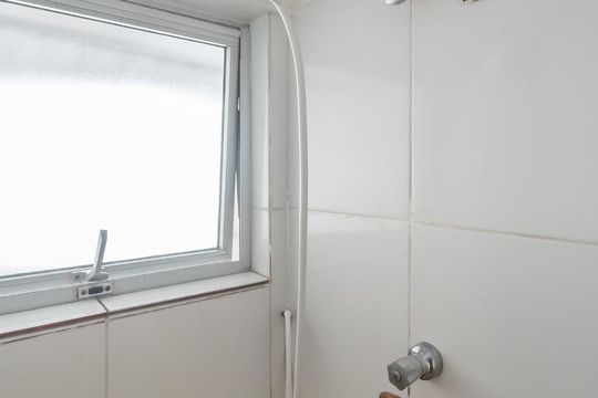 Chuveiro de apartamento para alugar com 2 quartos, 75m² em Vila Olímpia, São Paulo