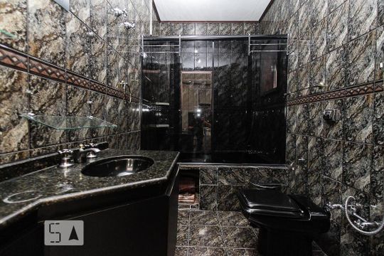 Banheiro da Suite de casa para alugar com 3 quartos, 220m² em Vila Formosa, São Paulo