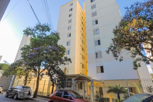 Fachada de apartamento à venda com 3 quartos, 70m² em Vila Mariana, São Paulo