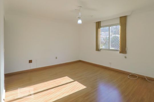 Apartamento à venda com 3 quartos, 70m² em Vila Mariana, São Paulo