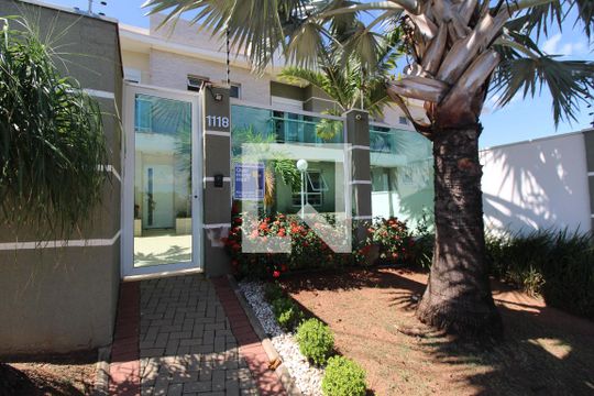 Fachada de casa de condomínio à venda com 3 quartos, 135m² em Parque Alto Taquaral, Campinas