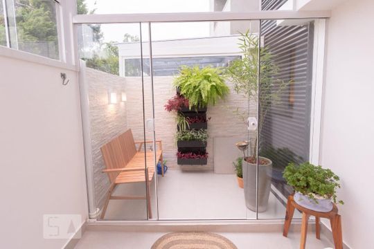 Varanda e Jardim de Inverno de kitnet/studio à venda com 1 quarto, 34m² em Mercês, Curitiba
