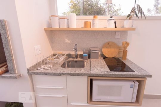 Cozinha de kitnet/studio à venda com 1 quarto, 34m² em Mercês, Curitiba