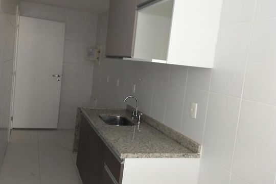 Cozinha  de apartamento à venda com 2 quartos, 80m² em Icaraí, Niterói