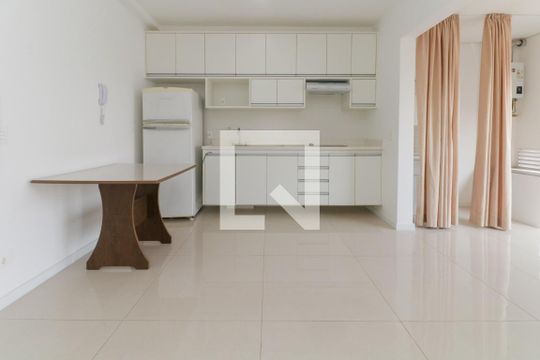 Sala de apartamento para alugar com 1 quarto, 35m² em Sumarezinho, São Paulo