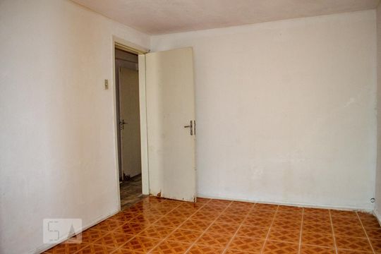 Quarto  2 de casa para alugar com 4 quartos, 124m² em Petrópolis, Porto Alegre