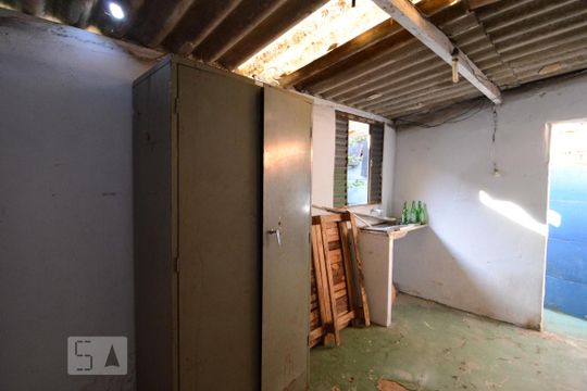 barracão de casa para alugar com 3 quartos, 141m² em Ouro Preto, Belo Horizonte