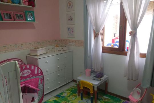 Casa para alugar com 2 quartos, 74m² em São José, Canoas