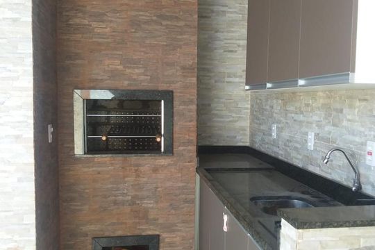 Casa à venda com 2 quartos, 74m² em São José, Canoas