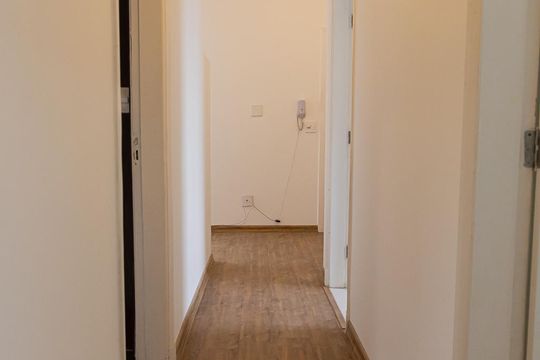 Corredor de apartamento à venda com 2 quartos, 82m² em Pacaembu, São Paulo