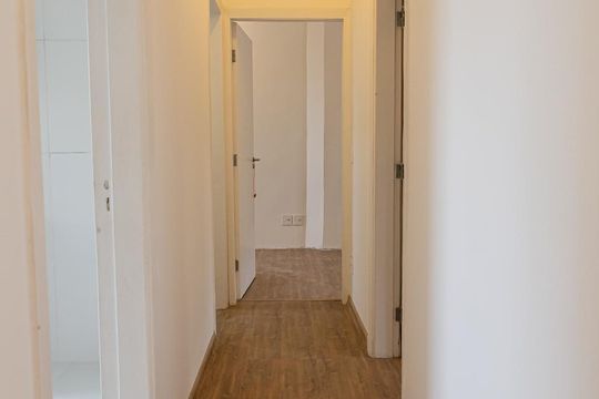 Corredor de apartamento à venda com 2 quartos, 82m² em Pacaembu, São Paulo