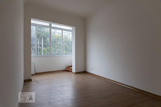 Sala de apartamento à venda com 2 quartos, 82m² em Pacaembu, São Paulo