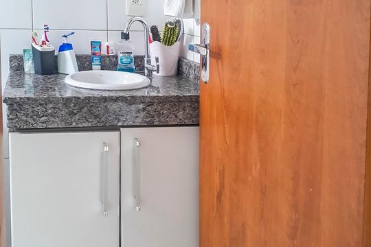 Banheiro do Quarto 1 de apartamento à venda com 2 quartos, 100m² em Jardim Santo Antônio, Santo André