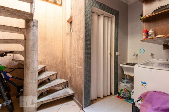 Area de Serviço de casa de condomínio para alugar com 3 quartos, 162m² em Vila Nova Conceição, São Paulo