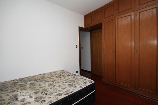 Quarto 1 de apartamento para alugar com 1 quarto, 45m² em Vila Mariana, São Paulo